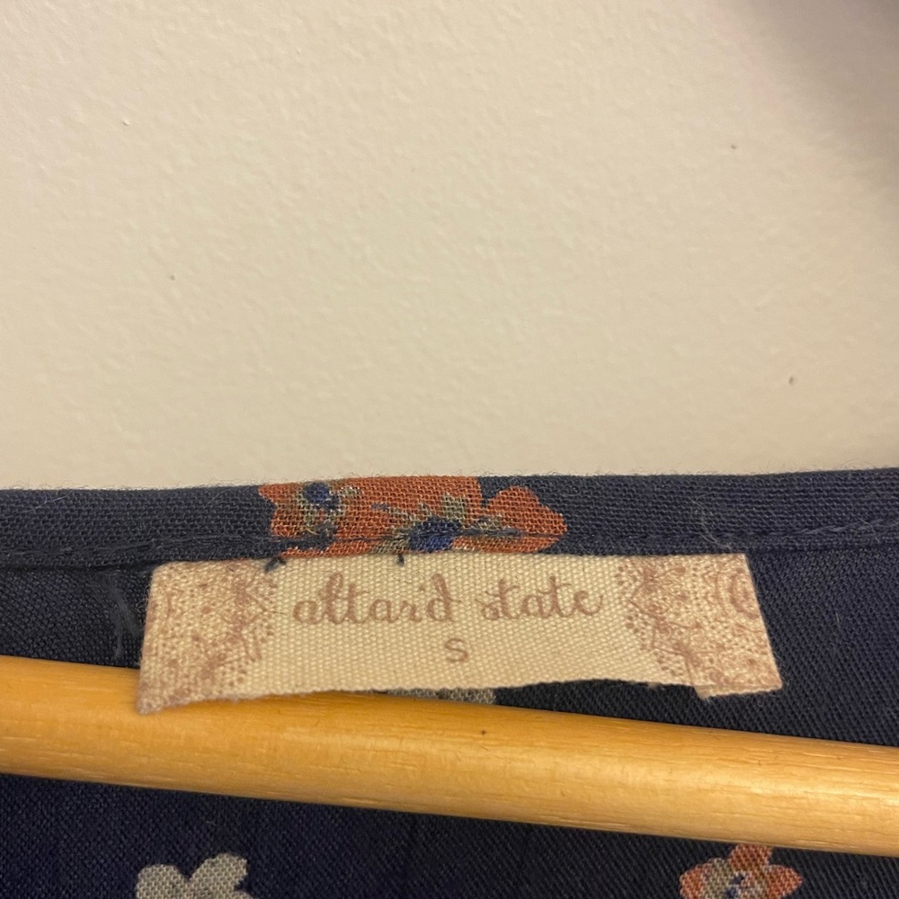 ✫ ALTAR’D STATE TOP ✫ - Picture 3 of 5